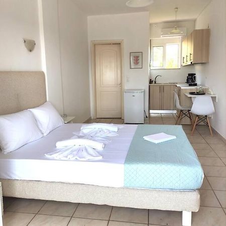 #4 Giorgos & Chara Apartments Νέα Κυδωνία Εξωτερικό φωτογραφία