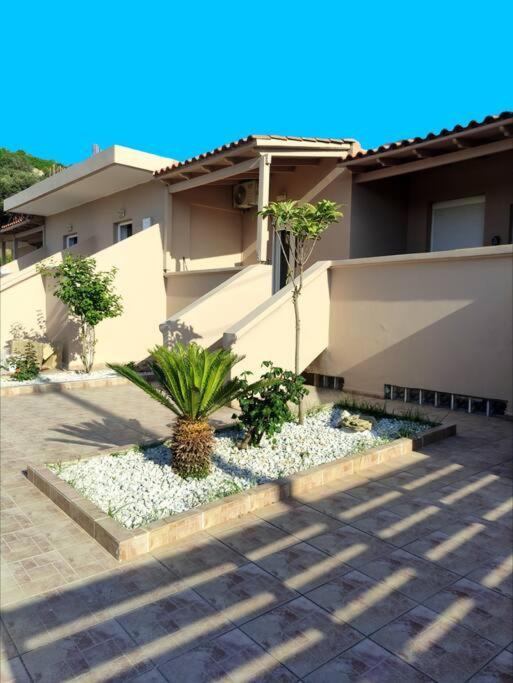 #4 Giorgos & Chara Apartments Νέα Κυδωνία Εξωτερικό φωτογραφία